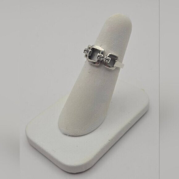 Sterling Silver Square Link with Crystal Gemstones Ring - Picture 9 of 12